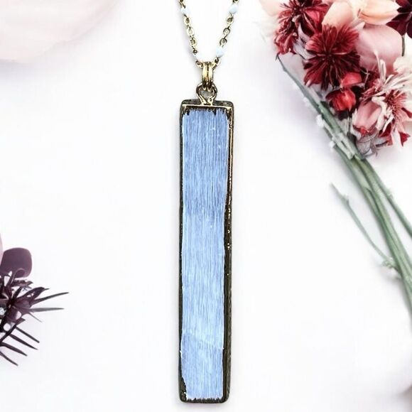 NWOT New Aviva Stanoff Lux Tribe White Selenite Gypsum Gold Bar Necklace - Picture 3 of 8